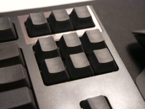 REALFORCE R2 1年使用後レビュー】至高のキーボードである理由